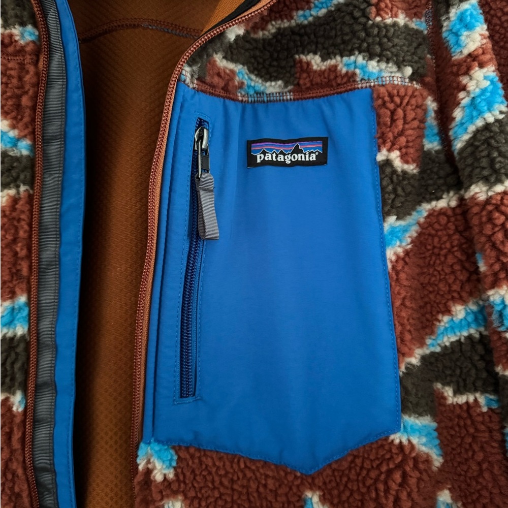 Patagonia Classic Retro X Fleece Jacket with Blue Accents Large - Picture 3 of 4